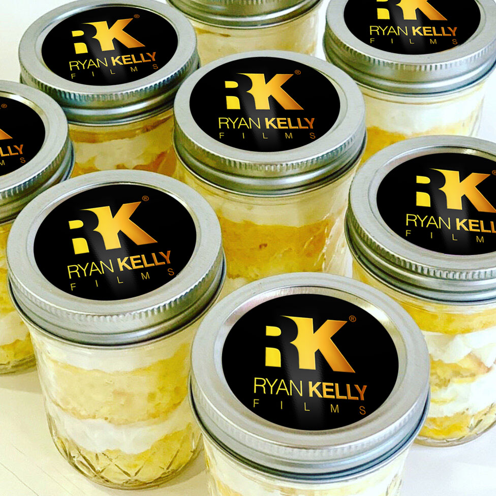 branded-cake--jars