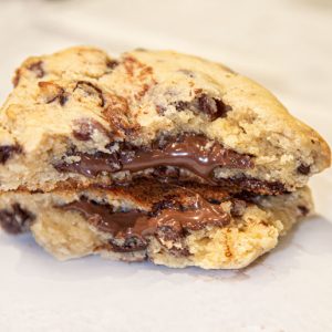decadentdough, decadent dough, est montreal cookies_red velvet 2 chocolate chip cookies west island motreal cookies Best Cookies Montreal, Best cookies West Island